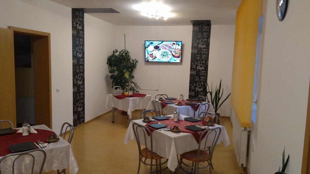 Pensiunea Riunione Brasov Exterior photo
