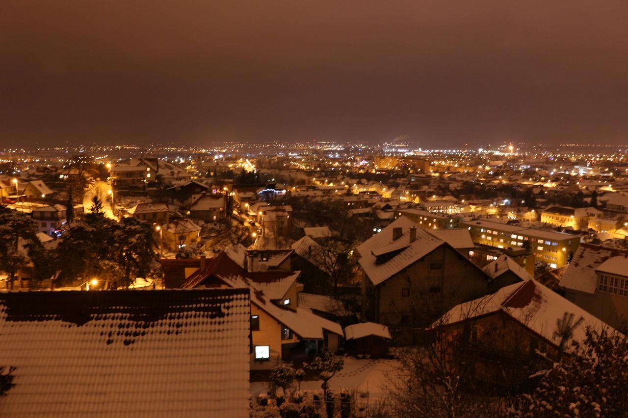 Pensiunea Riunione Brasov Exterior photo