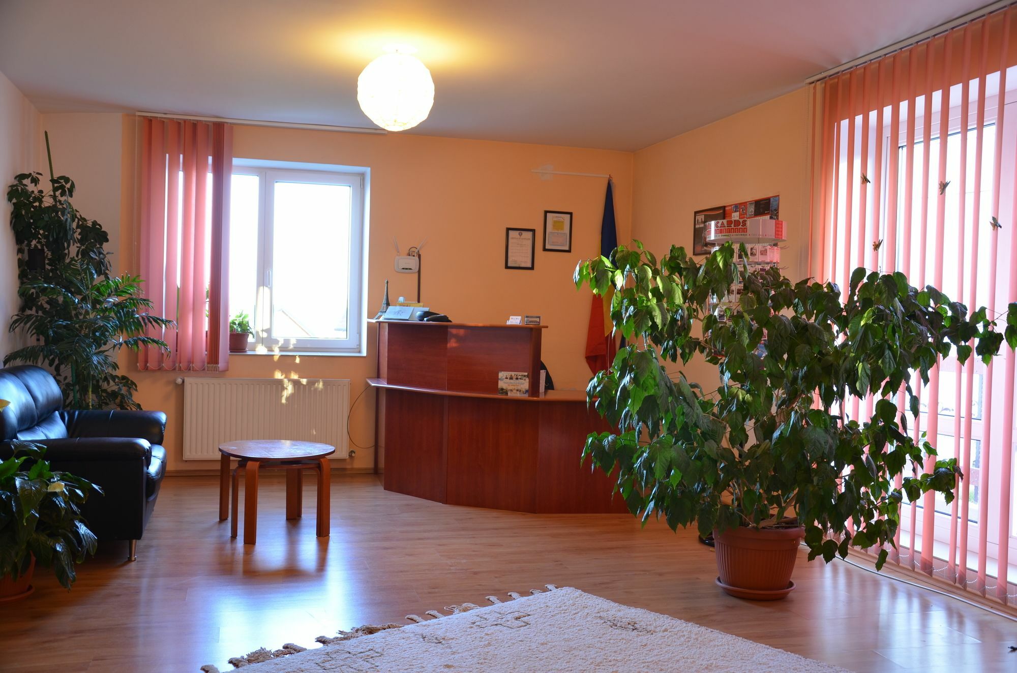 Pensiunea Riunione Brasov Exterior photo
